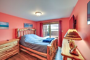 Prairie-style Home on Garden Bay w/ Deck + Hot Tub