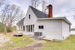 Grand Junction Lake Home: 13 Mi to South Haven!