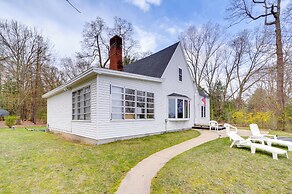 Grand Junction Lake Home: 13 Mi to South Haven!