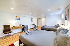 3 Mi to Downtown: Pittsburgh Home w/ Balcony!