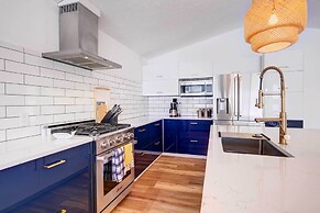 East Jordan Vacation Rental on Lake Charlevoix!