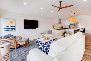 East Jordan Vacation Rental on Lake Charlevoix!