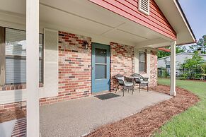 Charming Bluffton Vacation Home w/ Yard!