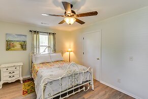 Charming Bluffton Vacation Home w/ Yard!