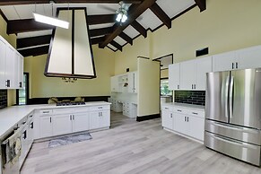 Private Pool: Pilot Point Home on 45 Acres