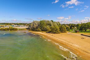 Elk Rapids Condo w/ Balcony Overlooking Elk Lake!