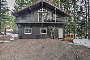 Modern Cabin - 2 Mi to Speelyi Beach!