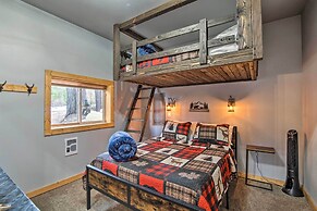 Modern Cabin - 2 Mi to Speelyi Beach!