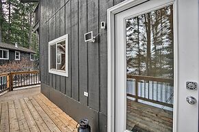 Modern Cabin - 2 Mi to Speelyi Beach!