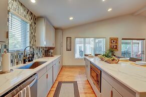 Modern Home With Yard 3 Mi to Uptown Charlotte!