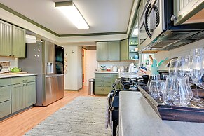 Lakefront Hartland Cottage w/ Patio & Fire Pits!