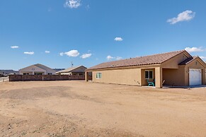 Kingman Getaway w/ Patio Near Route 66!