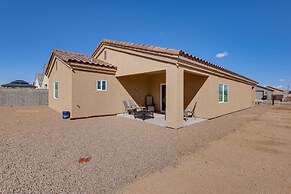 Kingman Getaway w/ Patio Near Route 66!