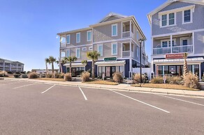 Gorgeous Emerald Isle Getaway: Walk to Beach!