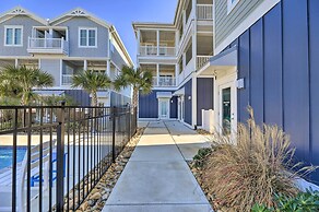 Gorgeous Emerald Isle Getaway: Walk to Beach!