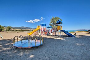 Garden City Gem: Private Hot Tub & Game Room!