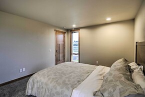 Luxurious Tacoma Retreat w/ Quartz Countertops!