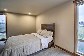 Luxurious Tacoma Retreat w/ Quartz Countertops!