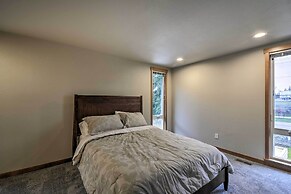 Luxurious Tacoma Retreat w/ Quartz Countertops!