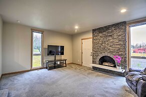 Luxurious Tacoma Retreat w/ Quartz Countertops!