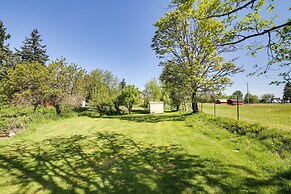 Luxurious Tacoma Retreat w/ Quartz Countertops!
