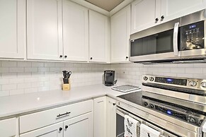 Luxurious Tacoma Retreat w/ Quartz Countertops!