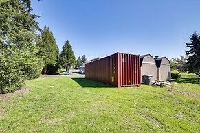 Luxurious Tacoma Retreat w/ Quartz Countertops!
