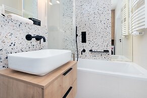 Okrzei Apartment Sopot by Renters