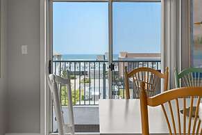 Avalon 507 3 Bedroom Condo by RedAwning