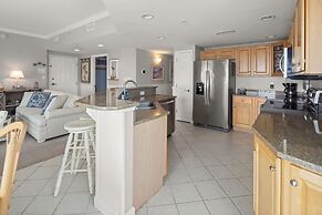 Avalon 507 3 Bedroom Condo by RedAwning