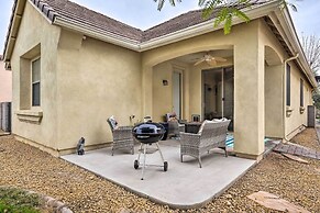 Fire Table, Grill: Surprise Cottage w/ Pool Access