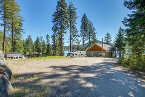 Loon Lake Waterfront Retreat: 2 Decks & Dock!