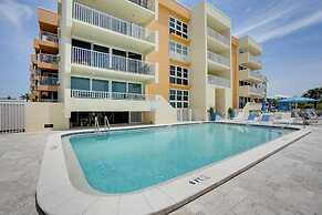 Tranquil Redington Beach Condo w/ Beach Access
