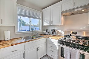 Norwalk Retreat w/ Pool ~ 11 Mi to Disneyland Park