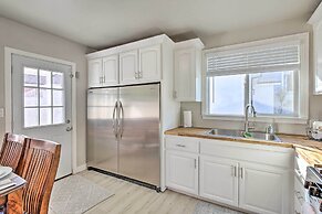 Norwalk Retreat w/ Pool ~ 11 Mi to Disneyland Park