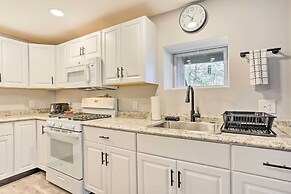 Charming Beacon Apt w/ Fire Pit: Near Hiking!