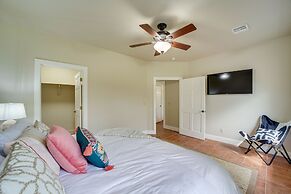 Lakefront Eufaula Vacation Rental w/ Private Dock