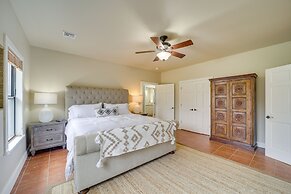 Lakefront Eufaula Vacation Rental w/ Private Dock