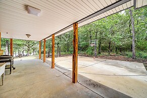 Lakefront Eufaula Vacation Rental w/ Private Dock