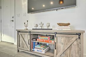 Phoenix Casita: 2 Mi to State Farm Stadium!