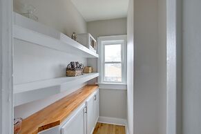 Updated Milwaukee Home, 3 Mi to Lake Michigan!