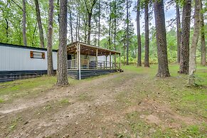 Hemphill Home w/ Community Perks < 1 Mi to Water!