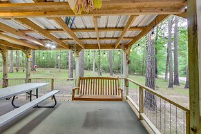 Hemphill Home w/ Community Perks < 1 Mi to Water!