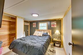 Hemphill Home w/ Community Perks < 1 Mi to Water!