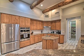 Luxe Phoenix Home: Desert Butte View & Heated Pool