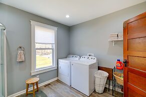 Virginia Getaway - Deck, Grill & Mountain Views!