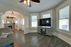 North Wildwood Home w/ Porch ~ 3 Blocks to Beach!