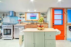 Colorful Bisbee Home w/ Patio ~ 1 Mi to Dtwn!