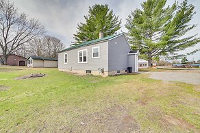 Cozy Lewiston Home - Near Lakes & Restaurants!