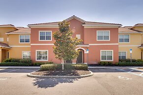 Modern Kissimmee Townhome w/ Fenced Pool & Patio!